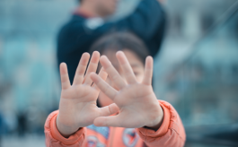 拐走一个孩子，总共分几步？